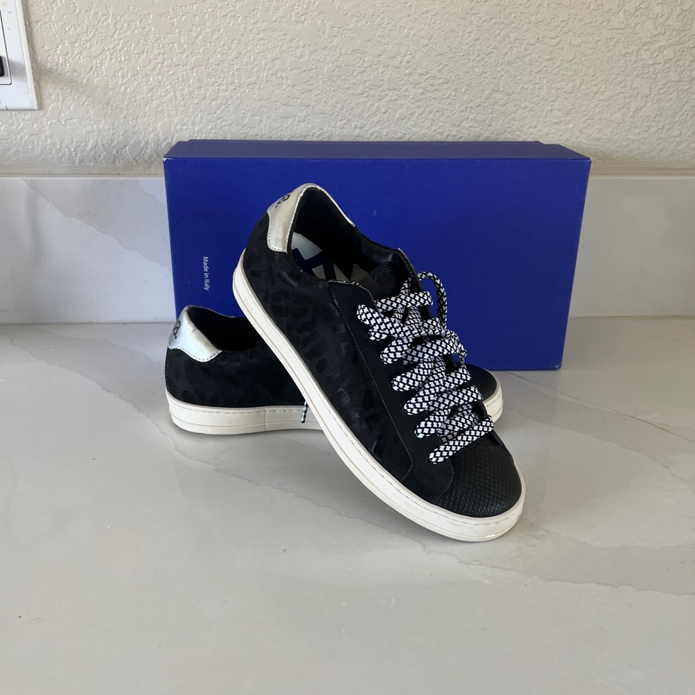 P448 women sneakers size 8 (38)